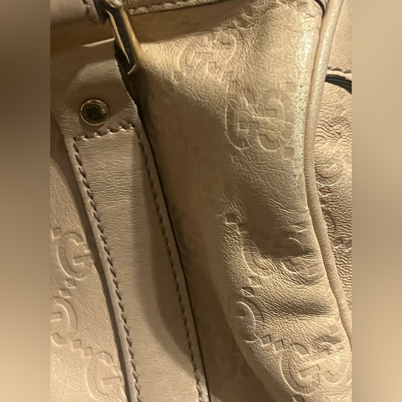 Authentic Gucci Handbag - Picture 4 of 7